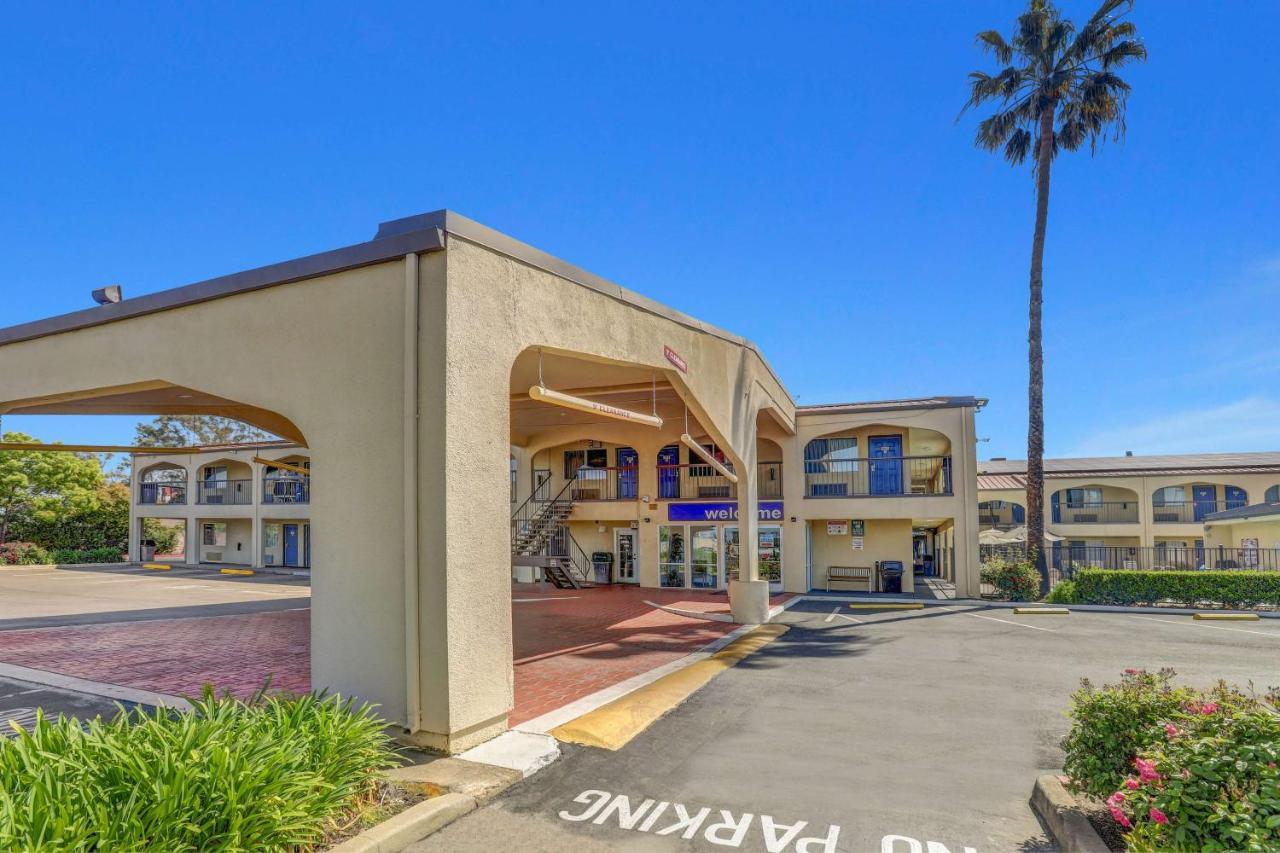 Motel 6-Lodi, Ca Екстер'єр фото