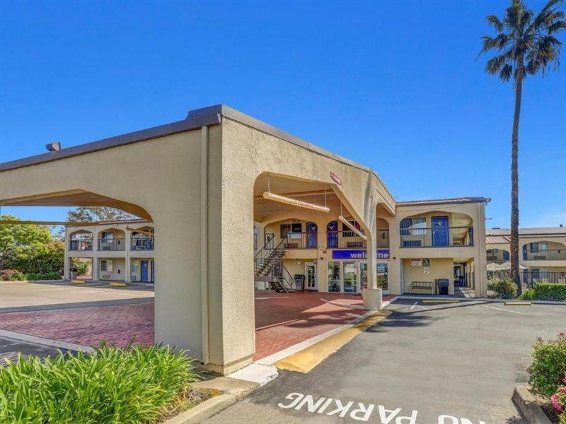 Motel 6-Lodi, Ca Екстер'єр фото